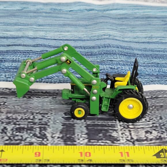 Ertl 1/64 scale John Deere 6410 tractor w/ 640 loader diecast tractor green /yel - Picture 7 of 10